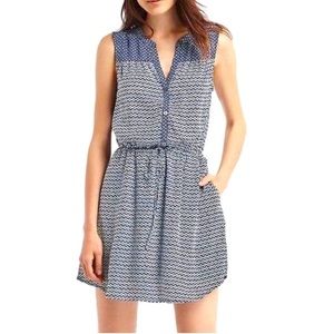 GAP SUMMER MINI DRESS IN SIZE SMALL